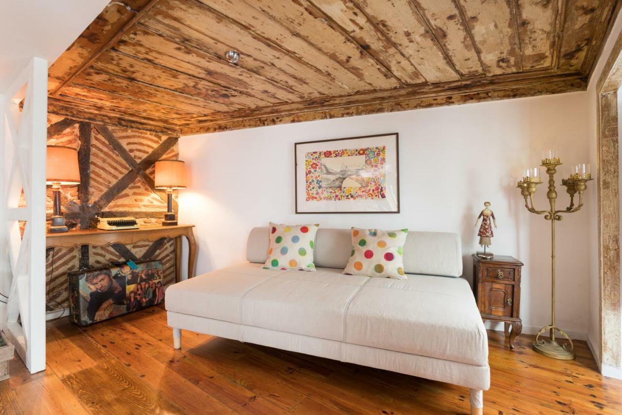 Charming Apartment Travessa Do Alcaide Lisboa Exteriér fotografie